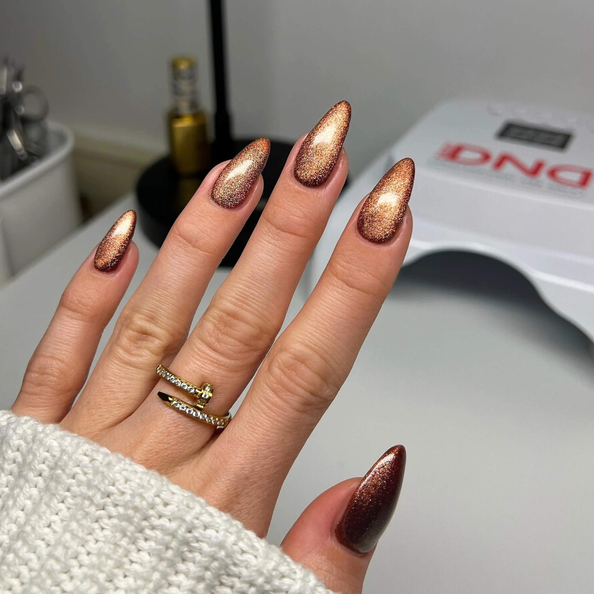 DIVA 9D Cat Eye Candy #18 - Toffee Crisp - Image 3