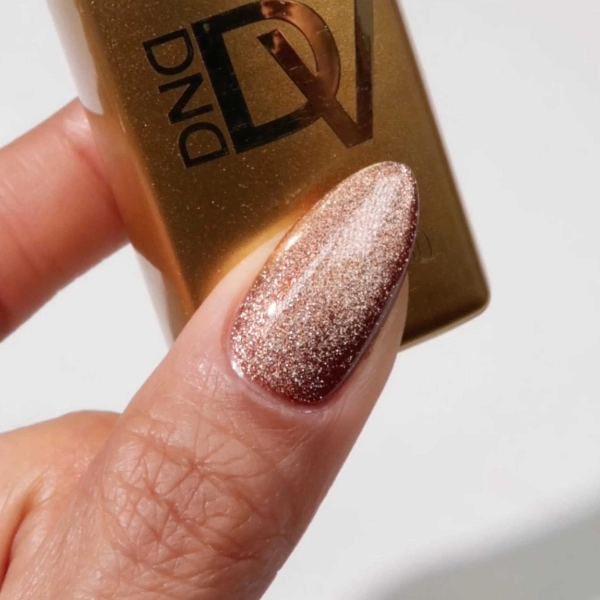 DIVA 9D Cat Eye Candy #18 - Toffee Crisp - Image 7
