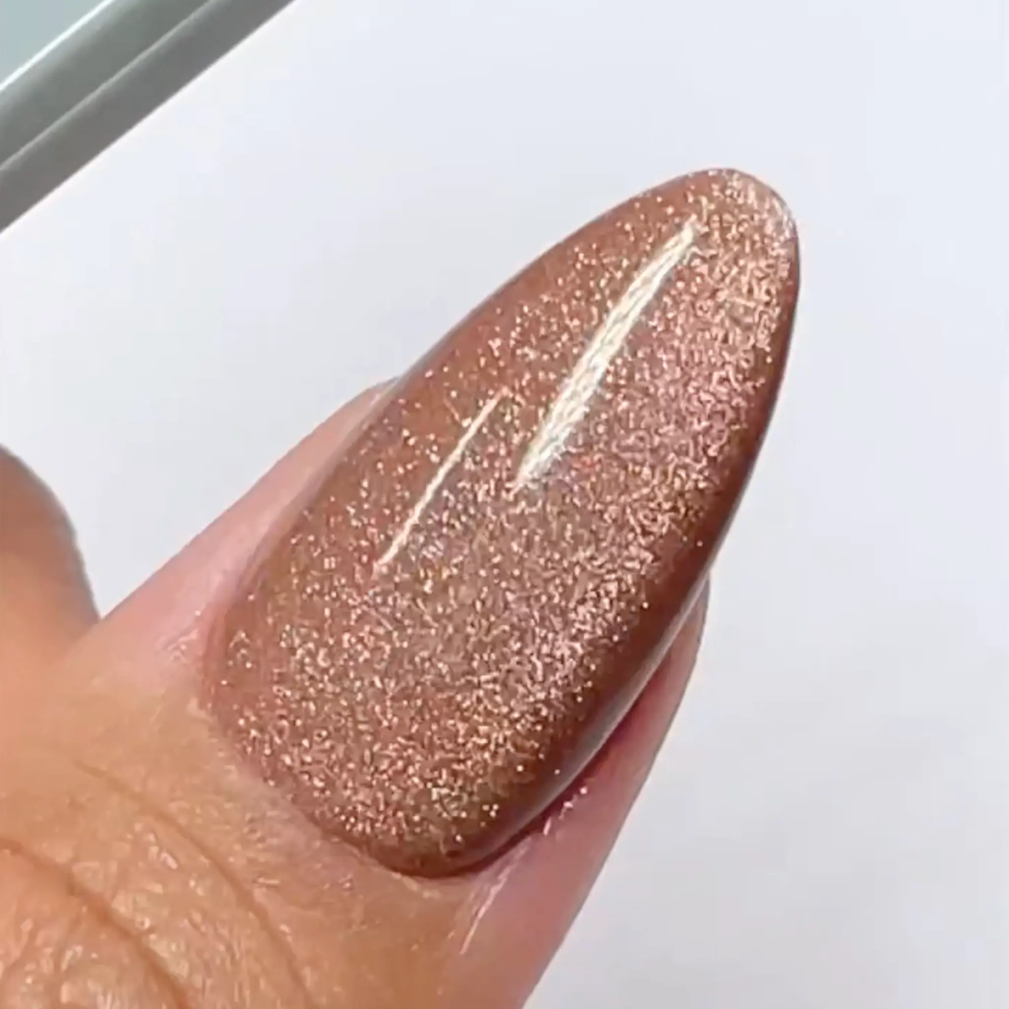 9D Cat Eye Creamy #27 — Cocoa Whiskers - Image 3