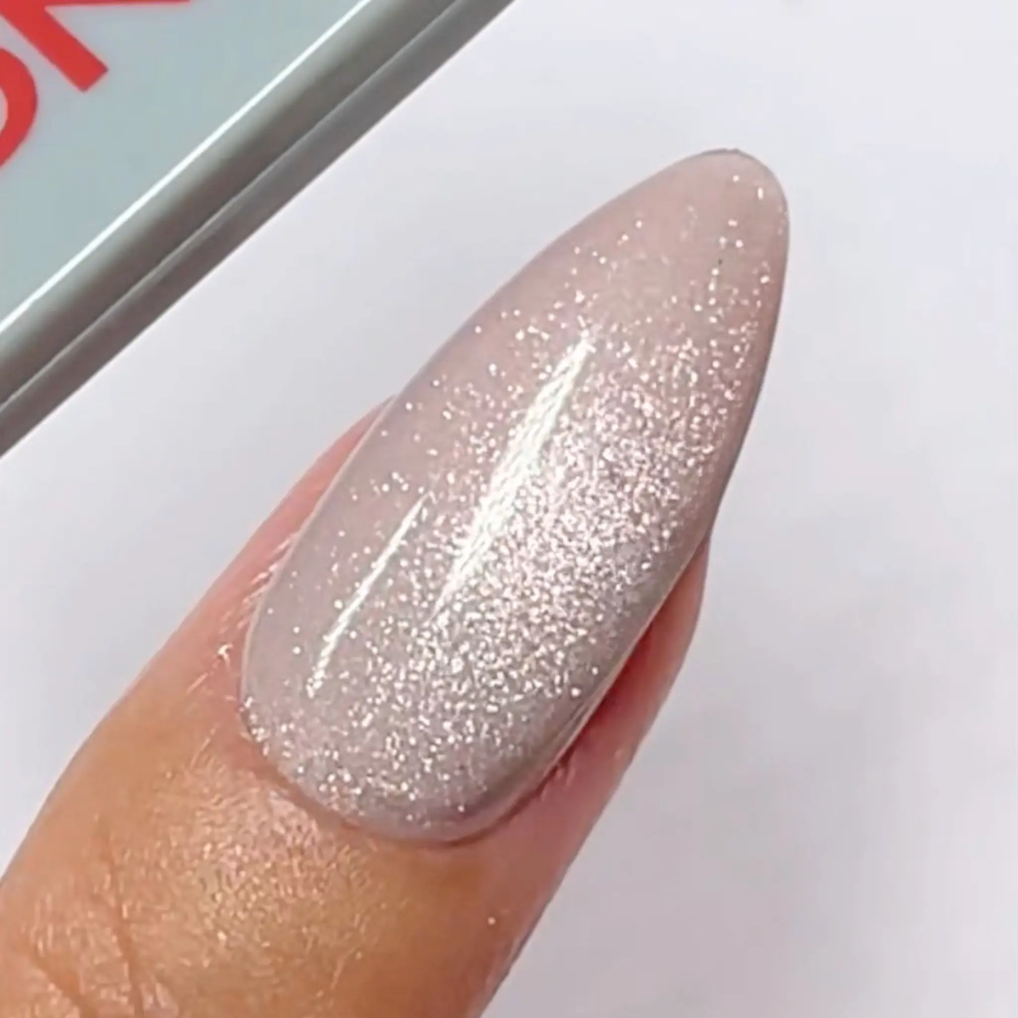 9D Cat Eye Creamy #31- Fossil Ice - Image 4