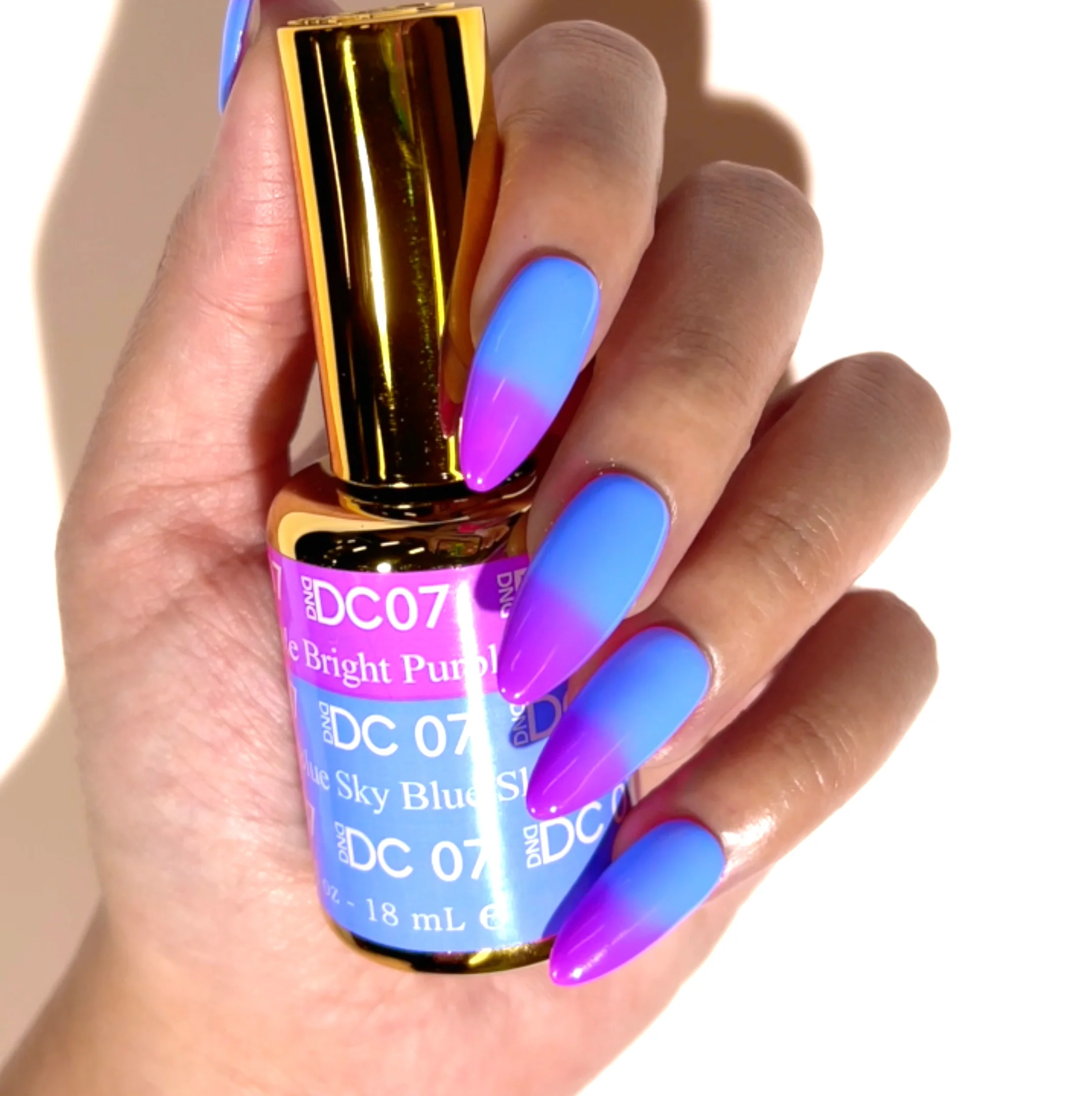 DC Mood Change #07 - Bright Purple To Sky Blue - Image 2