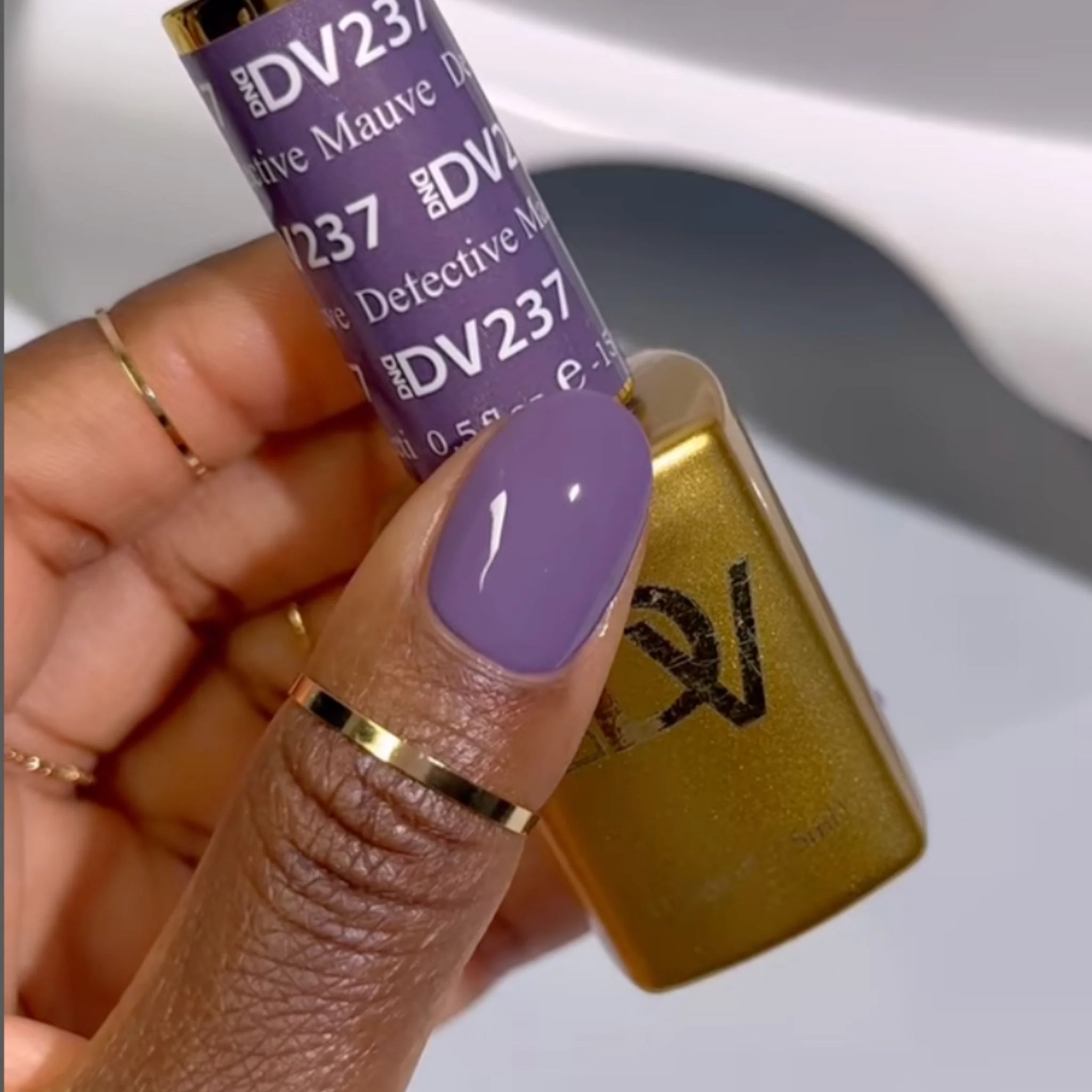 Detective Mauve DIVA #237 - Image 3