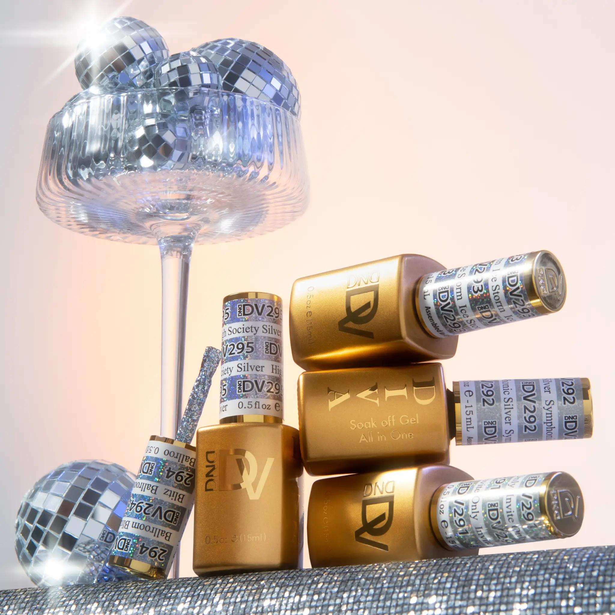 DIVA Raise Your Glass Collection - 37 Set (Including Limited Edition Box) - Image 4