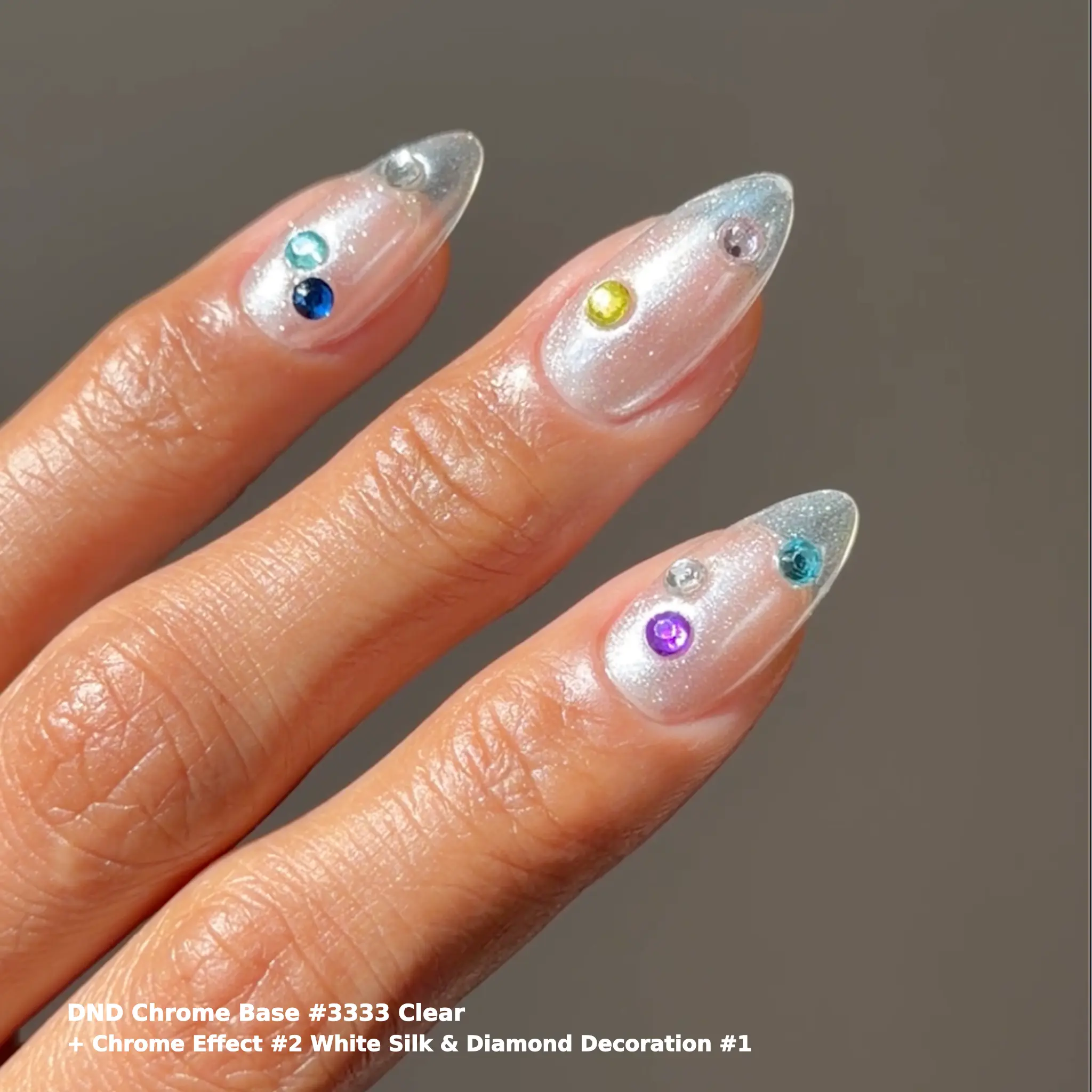 DND Chrome Effect White Silk #02 - Image 4