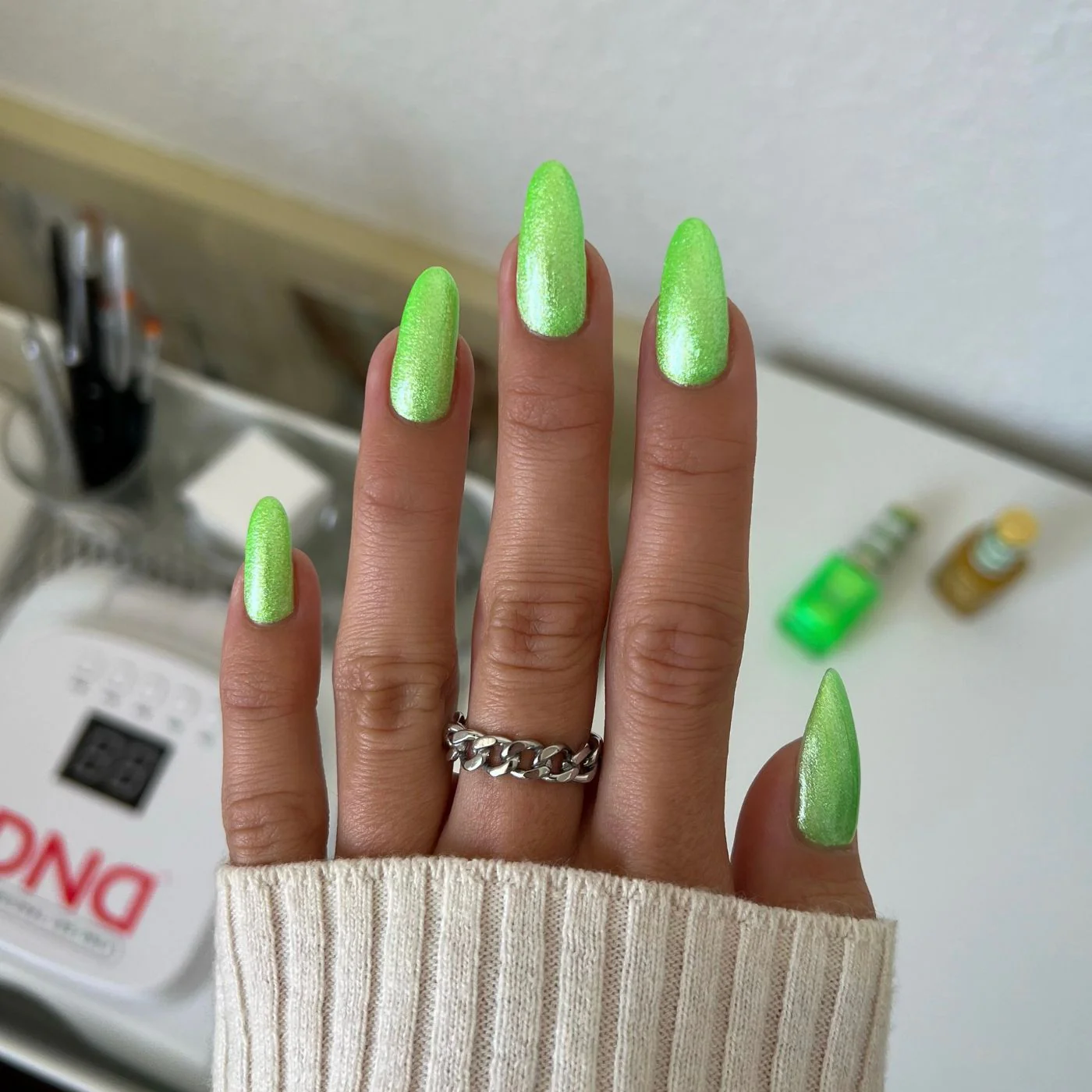 Light Beam Gel Polish Starter Kit - Image 7