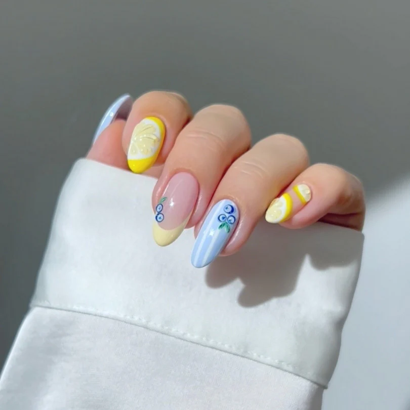 Rhinestone Glue - Image 10
