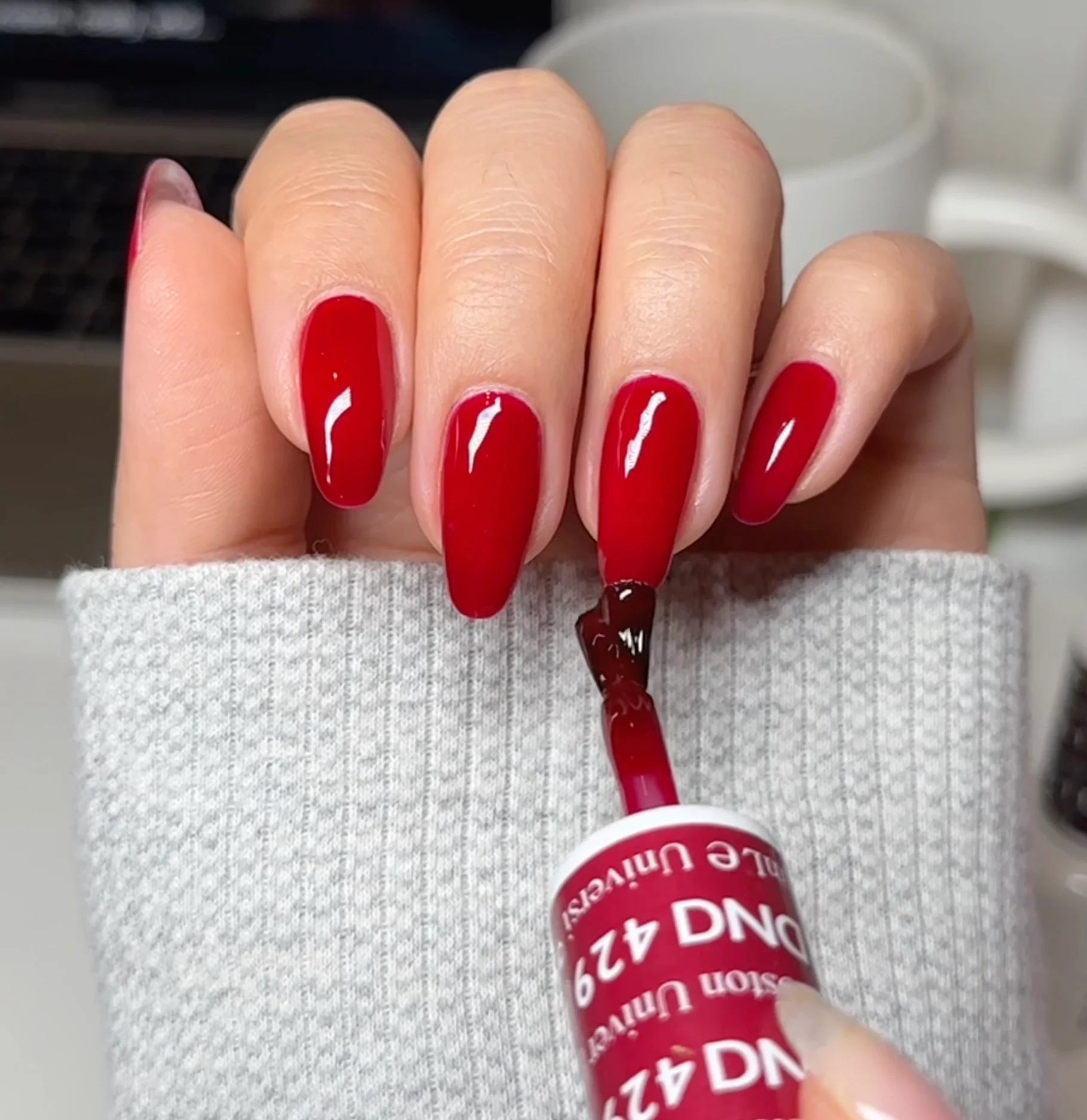 Trending Must Haves Gel Polish Starter Kit - Image 4